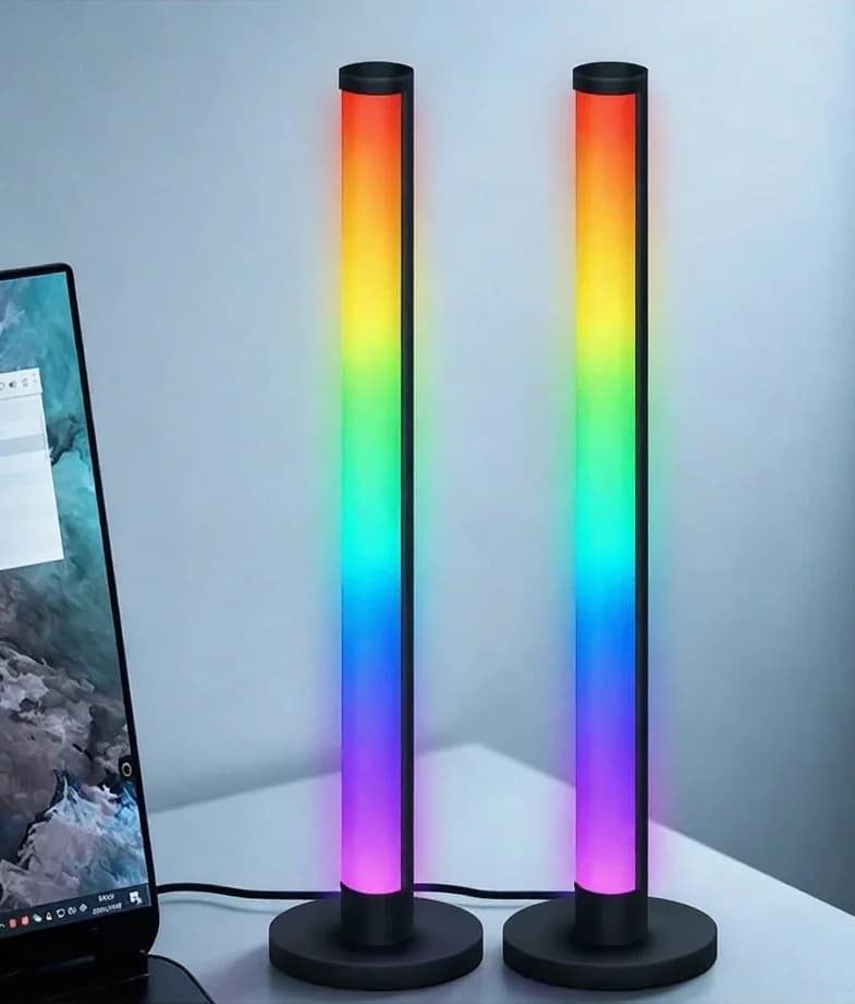 RGB LED asztali lámpa hangreakcióval és app vezérléssel