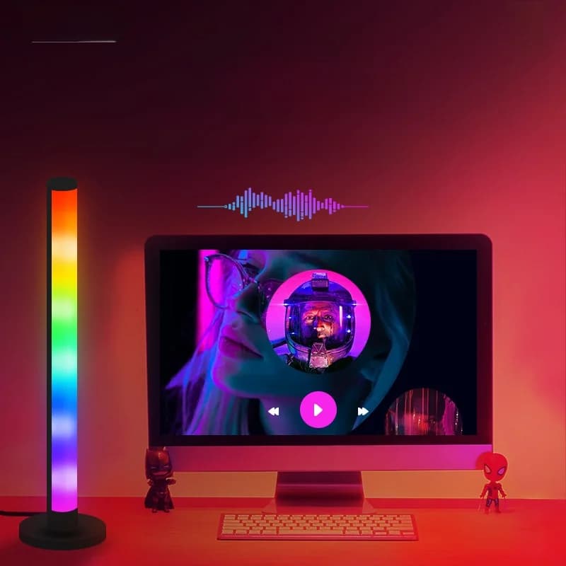 RGB LED asztali lámpa hangreakcióval és app vezérléssel